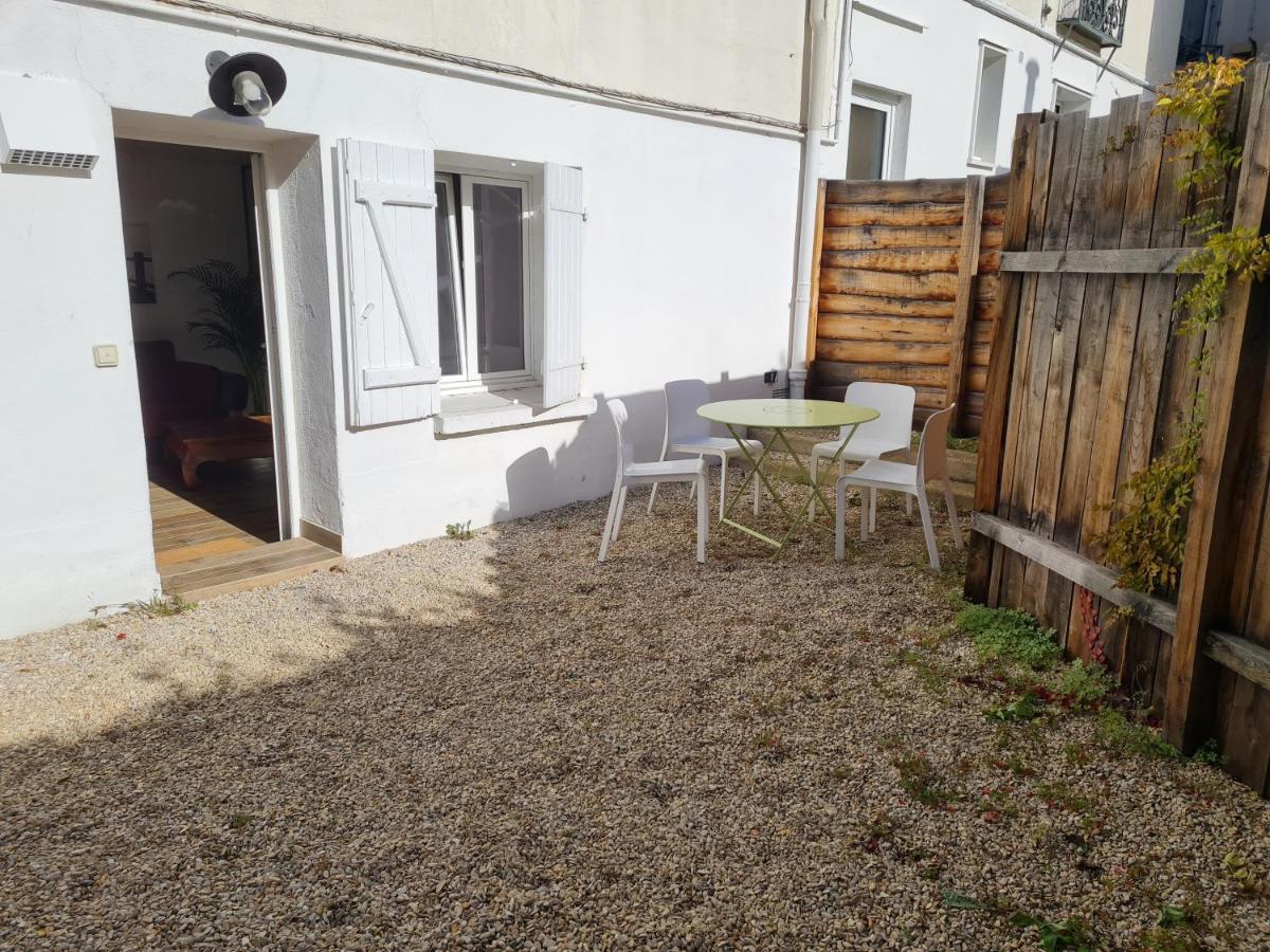 Appartement Calme Et Pratique. Tours Eksteriør bilde